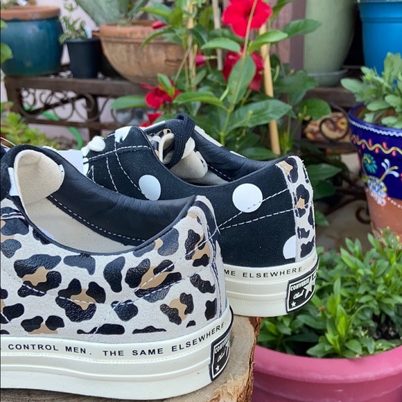 Ltd Edition “Brain Dead x Converse One Star” - Picture 12 of 15